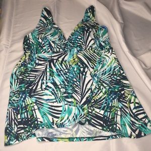 Swimsuits for All floral tankini top